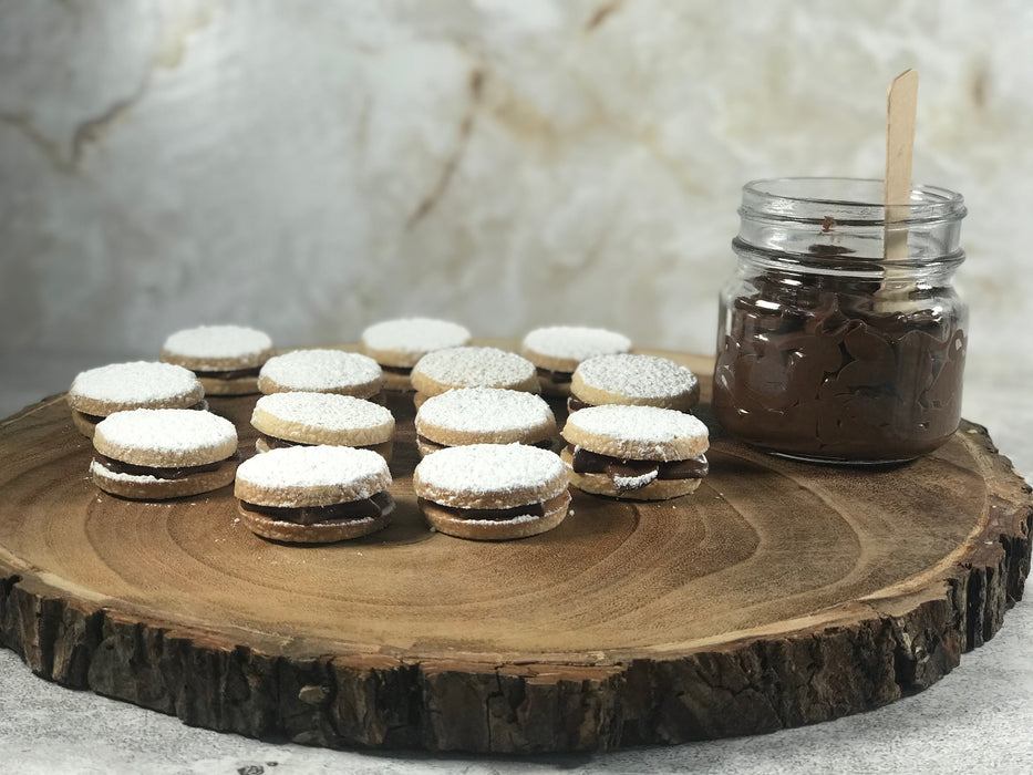 ALFAJORES FILLED WITH NUTELLA®